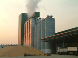 Поточная шахтная зерносушилка с рекуперацией воздуха Strahl 16000FR